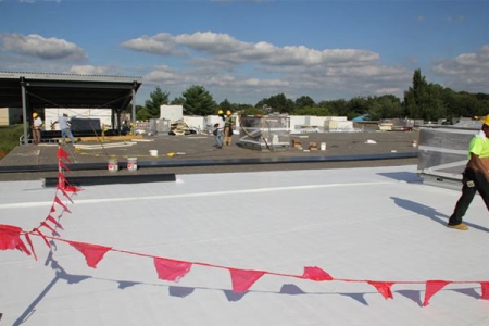 New R30 mechanical attached roofing system from Versico, Philadelphia Office Building