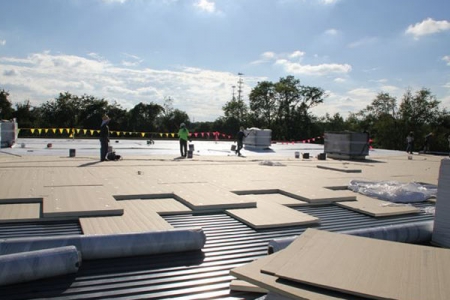 New R30 mechanical attached roofing system from Versico, Philadelphia Office Building